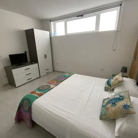 Tavernetta -appartamenti Oltremare- Lido Conchiglie - Appartement